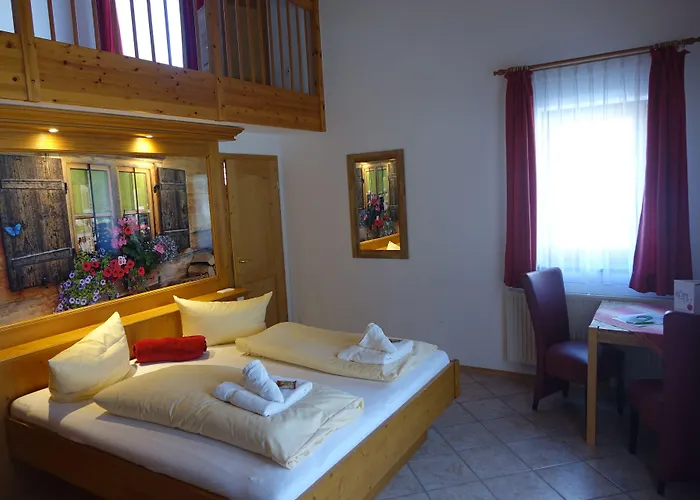 Hotel Hotel-gasthof Der Wiesengrund 3*