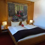 מלון Hotel-gasthof Der Wiesengrund 3*