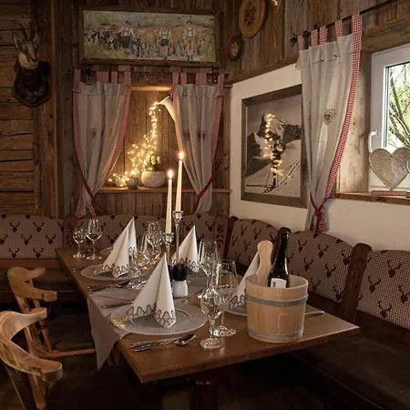 Hotel-gasthof Der Wiesengrund فندق باد هينديلانغ