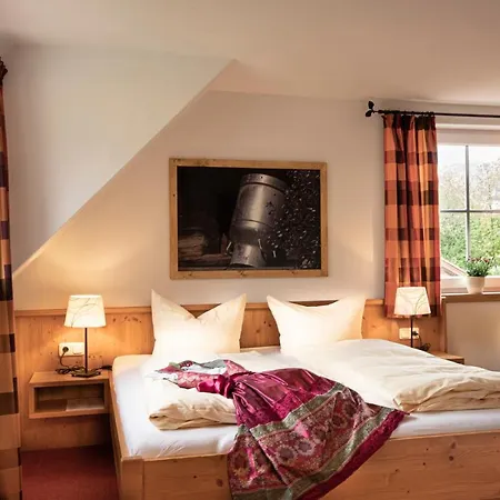 Hotel-gasthof Der Wiesengrund